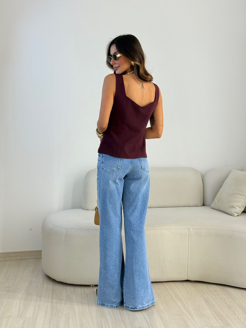 COLETE TÂNIA BOTÕES VINHO