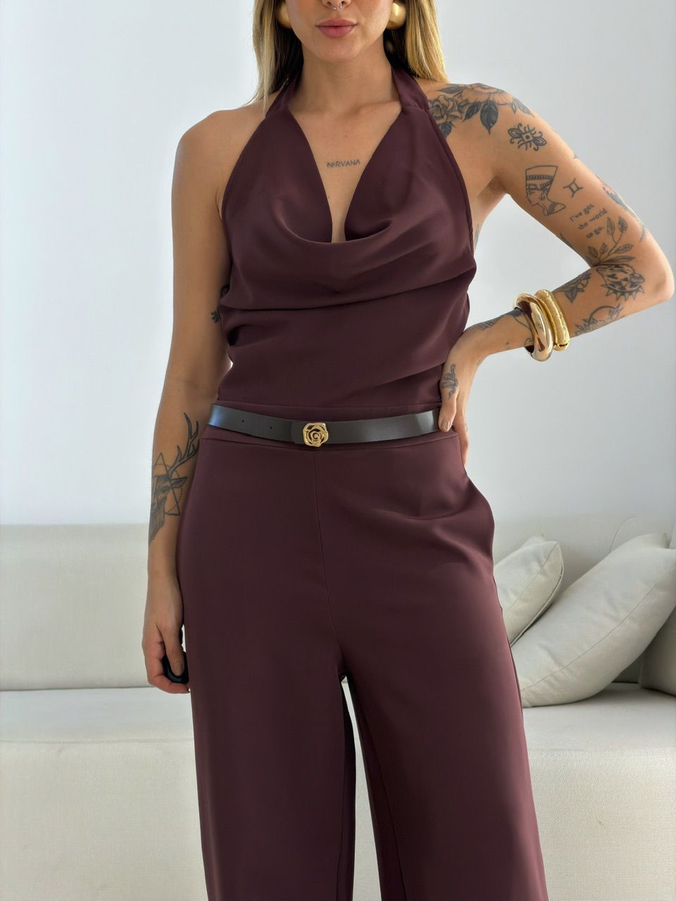 MACACÃO ELISANGELA GOLA DRAPEADA CAFÉ