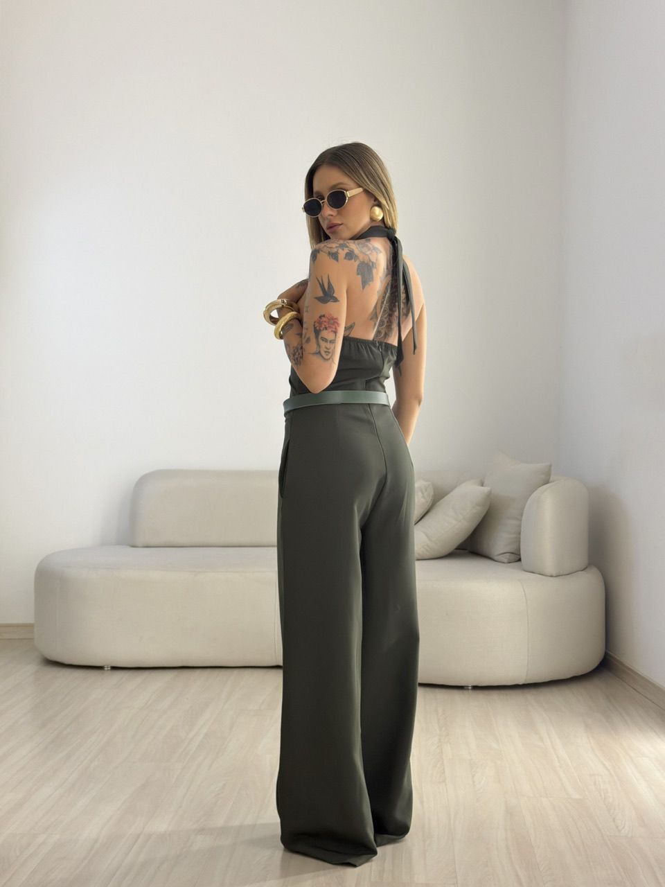 MACACÃO ELISANGELA GOLA DRAPEADA VERDE MUSGO