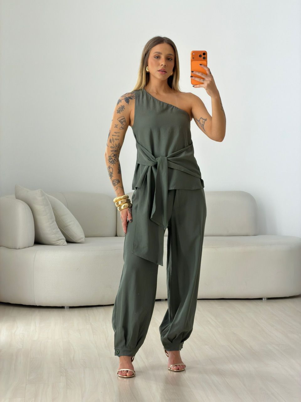 CONJUNTO TAILA NULA MANGA VERDE