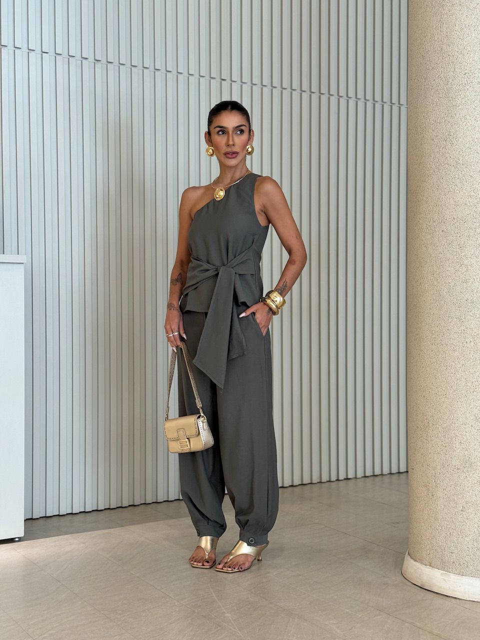 CONJUNTO TAILA NULA MANGA VERDE - 0076770014 - CAROLLA FERRARO