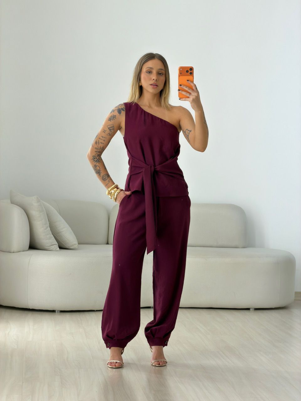 CONJUNTO TAILA NULA MANGA VINHO