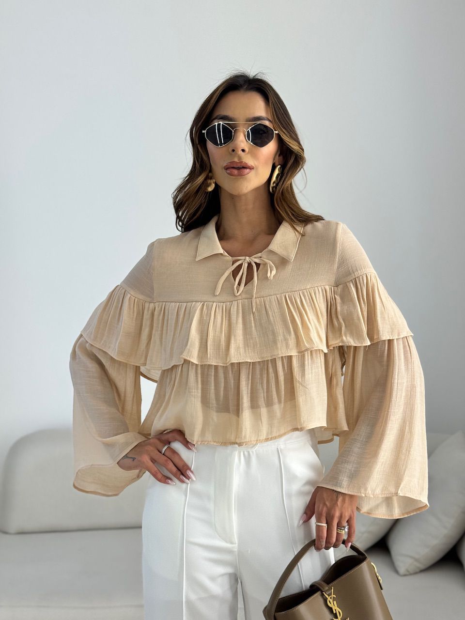 BLUSA FABIOLA BABADO NUDE - 0069660049 - CAROLLA FERRARO