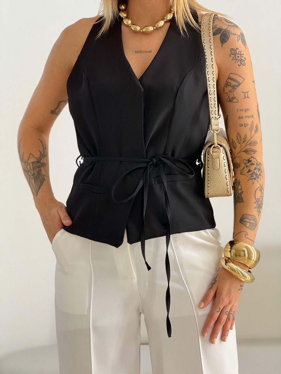 COLETE LIZ BOTÕES PRETO - 0069550032 - CAROLLA FERRARO