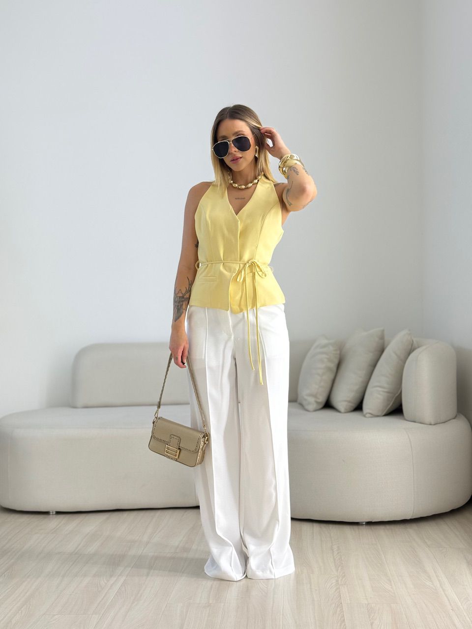 COLETE LIZ BOTÕES YELLOW BUTTER