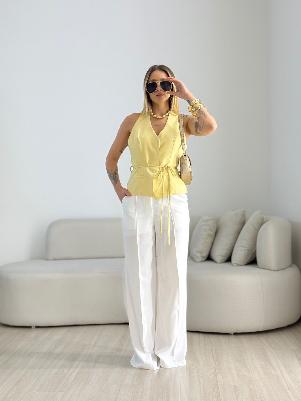 COLETE LIZ BOTÕES YELLOW BUTTER