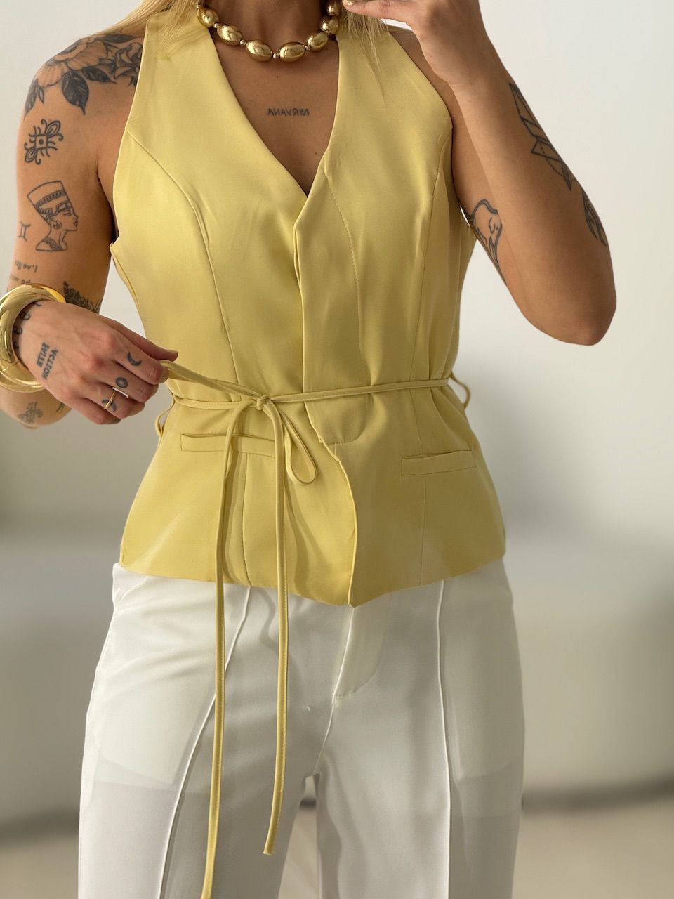 COLETE LIZ BOTÕES YELLOW BUTTER