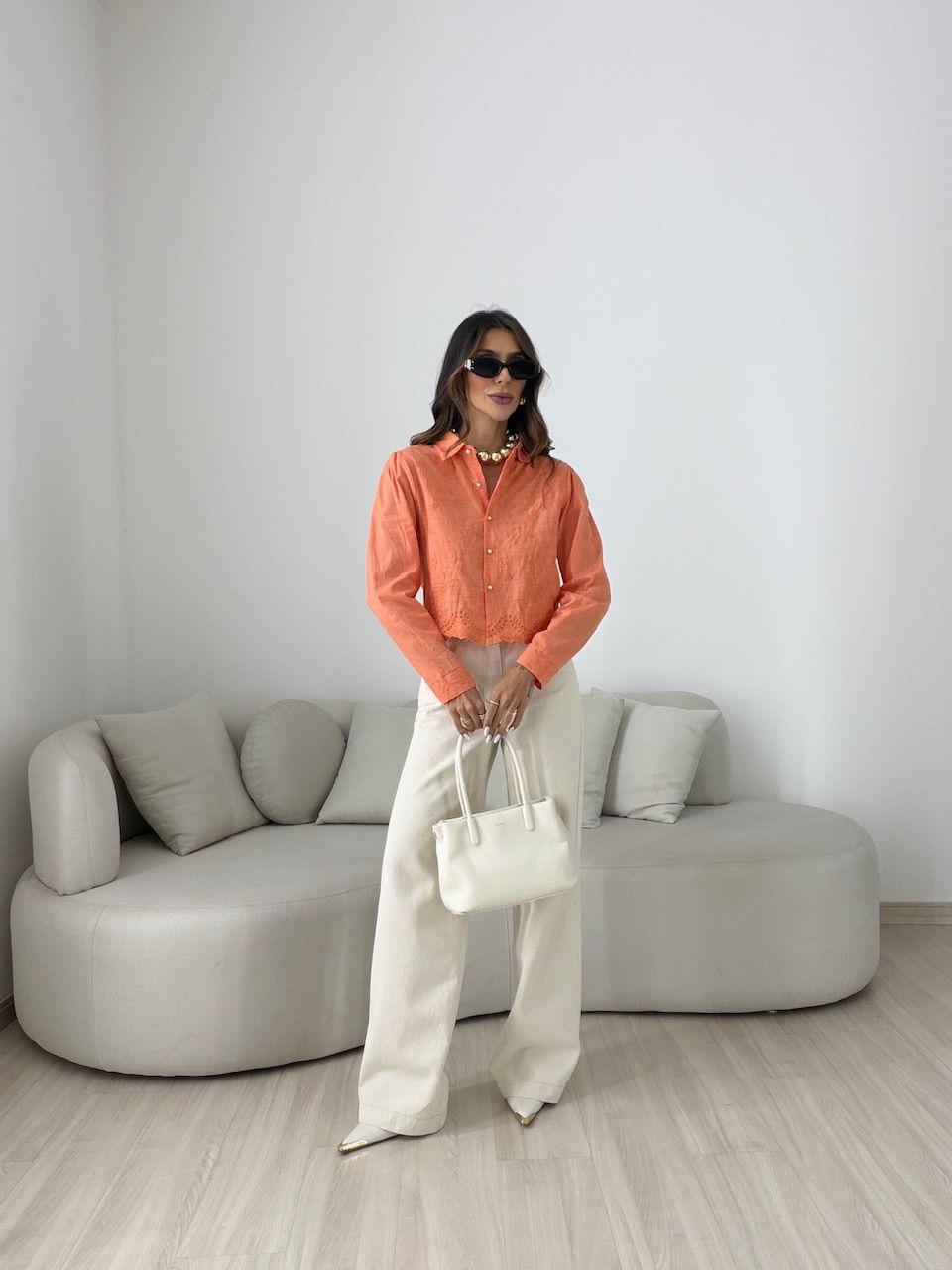 CAMISA LEILA BORDADA LARANJA