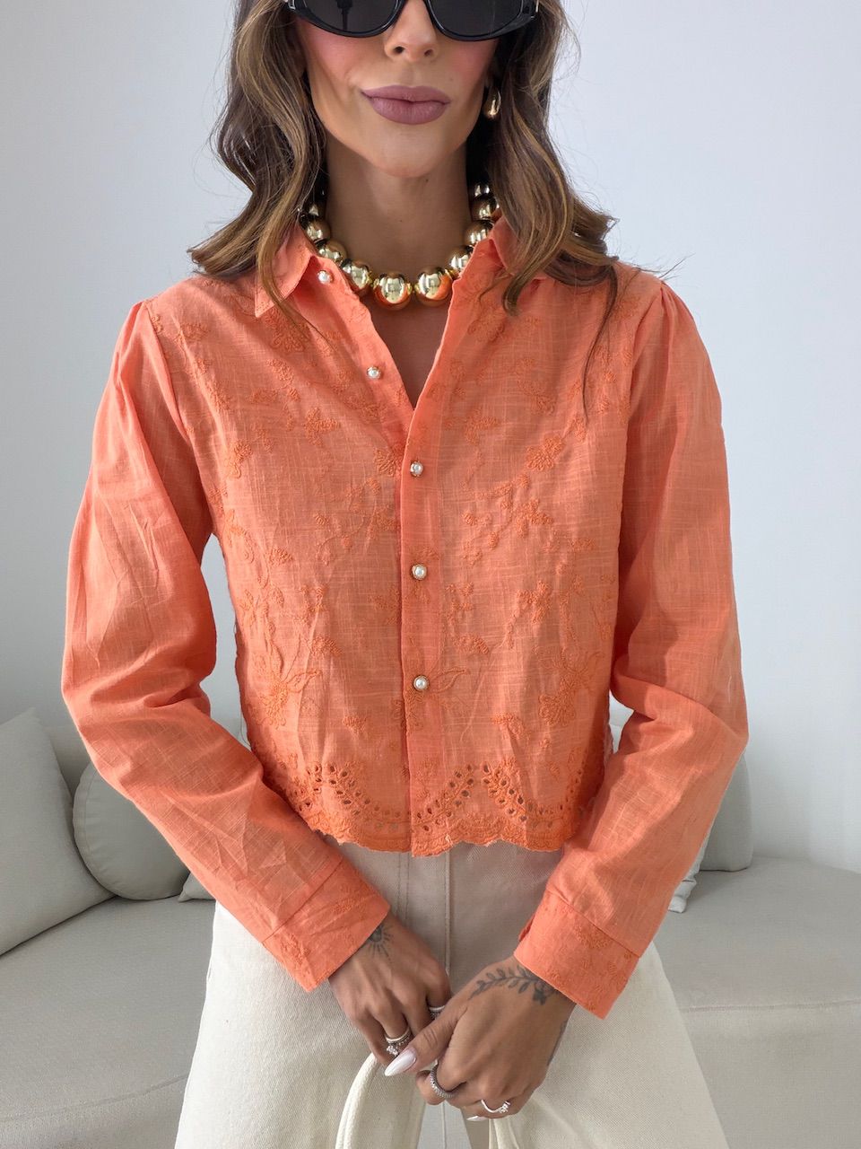 CAMISA LEILA BORDADA LARANJA