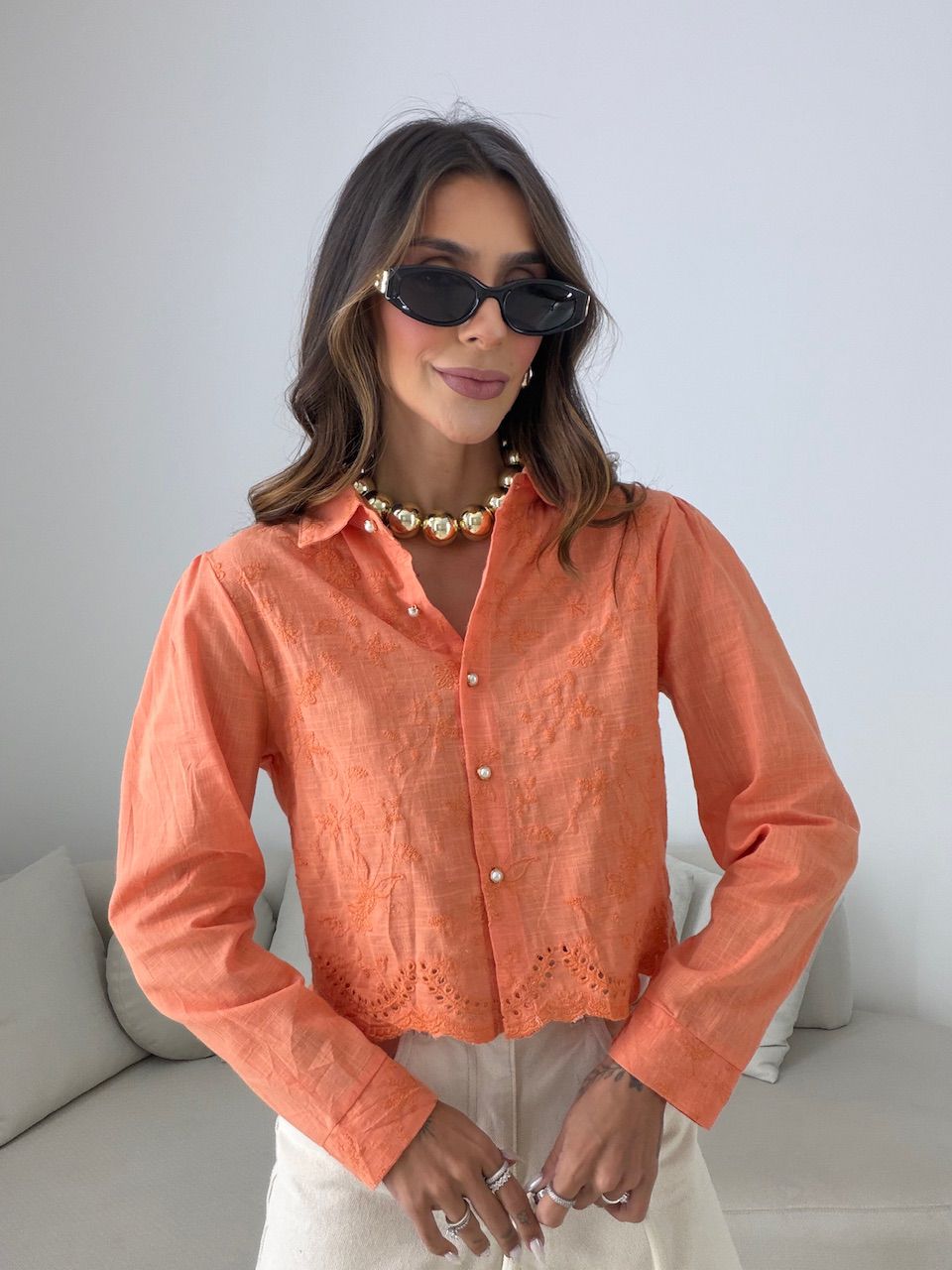 CAMISA LEILA BORDADA LARANJA - 0081330068 - CAROLLA FERRARO