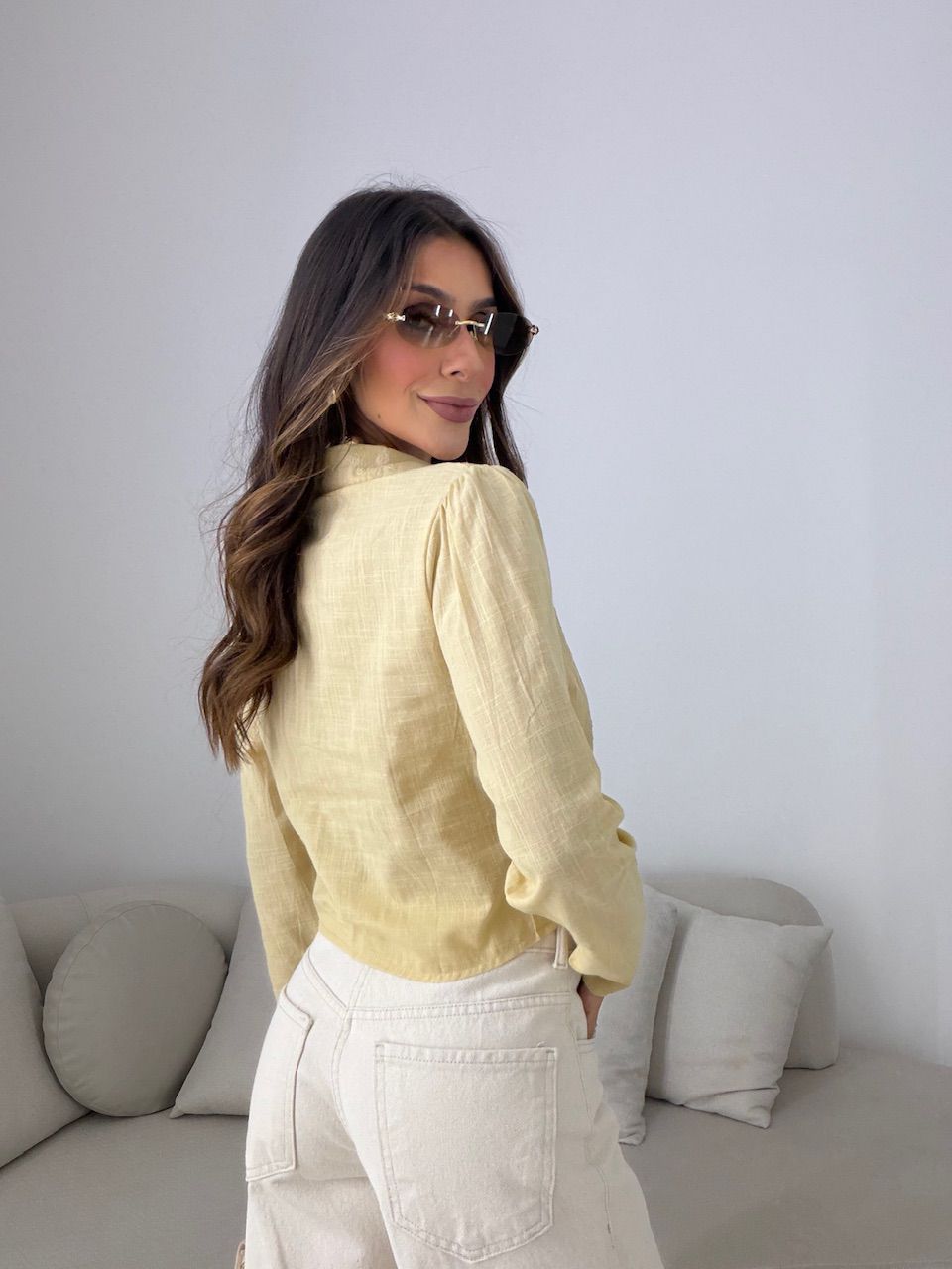 CAMISA LEILA BORDADA NUDE