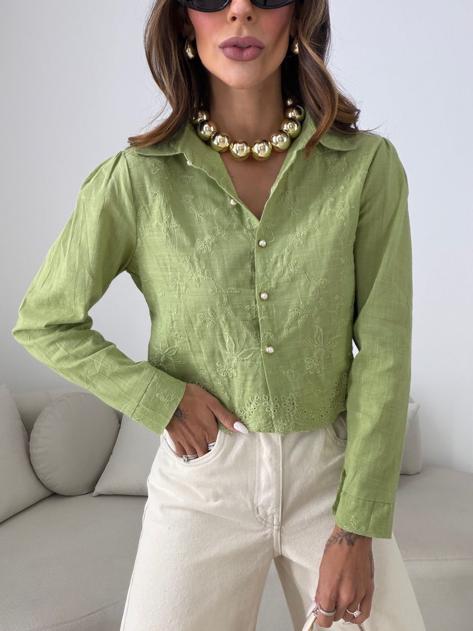 CAMISA LEILA BORDADA VERDE