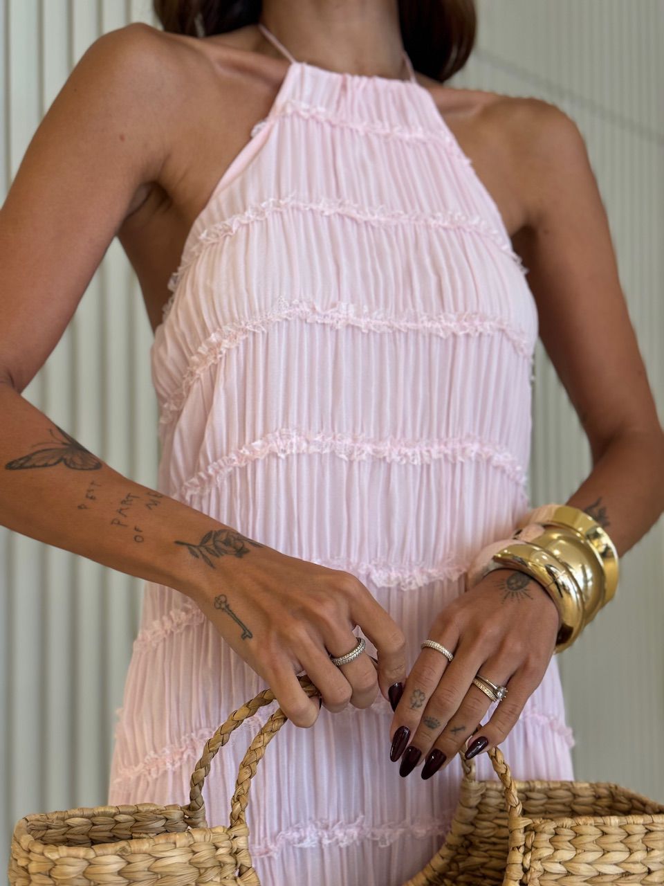 VESTIDO PAOLA FRENTE ÚNICA BABY PINK