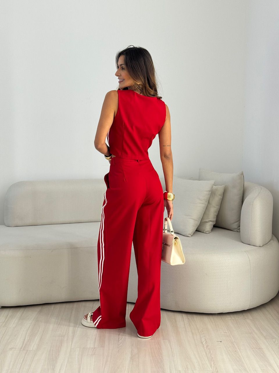CONJUNTO KIARA LISTRAS VERMELHO