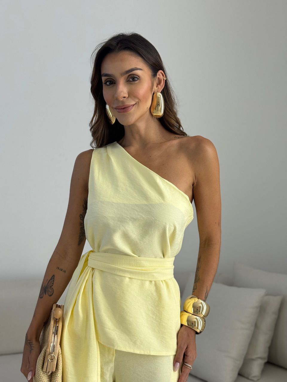 CONJUNTO LEILA NULA MANGA YELLOW BUTTER