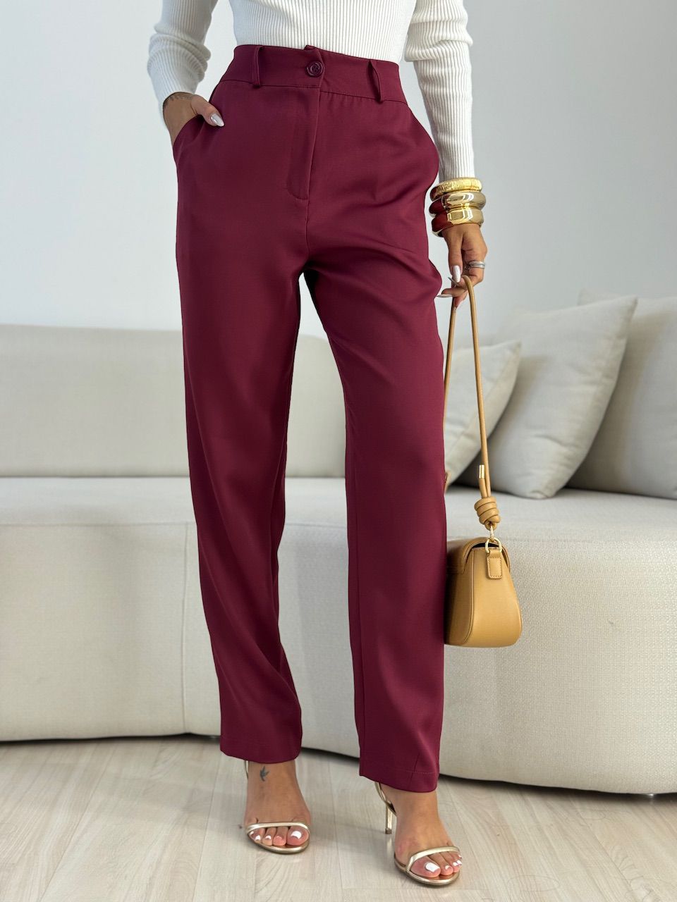 CALÇA ALICE ALFAIATARIA VINHO