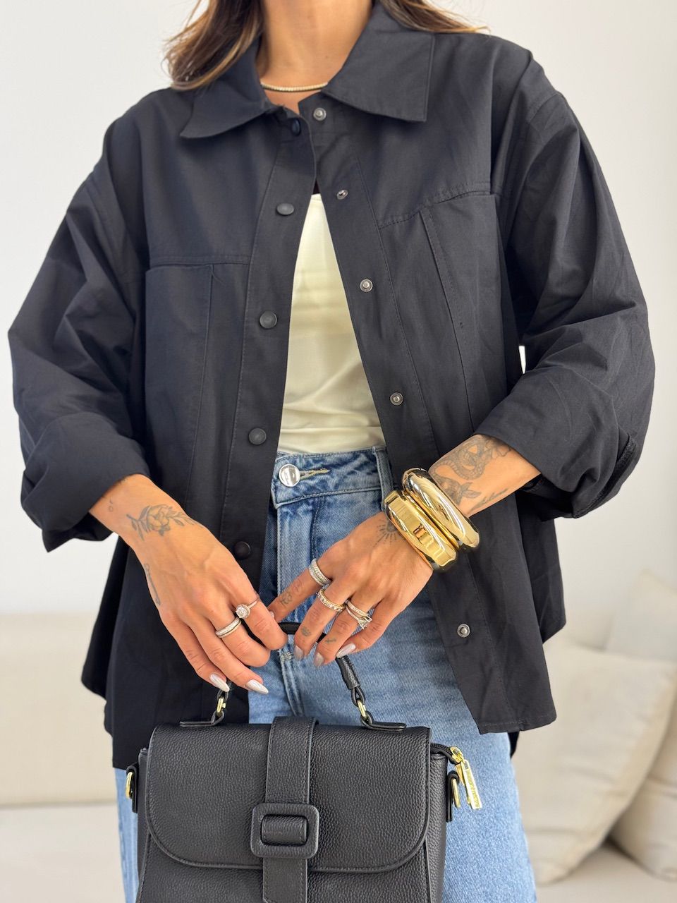 CAMISA GABI OVER PRETA