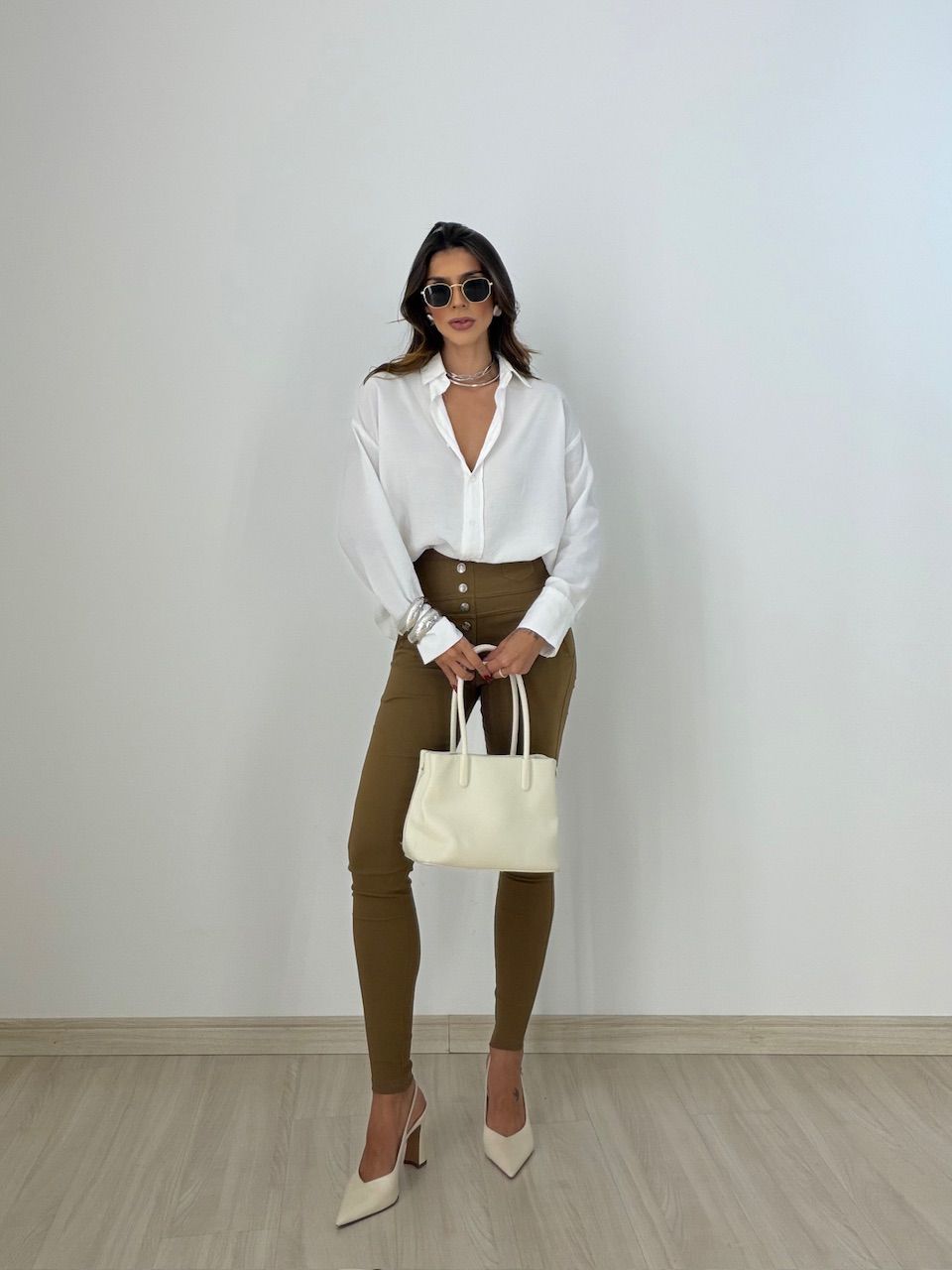 CALÇA MARÍLIA MONTARIA CAQUI