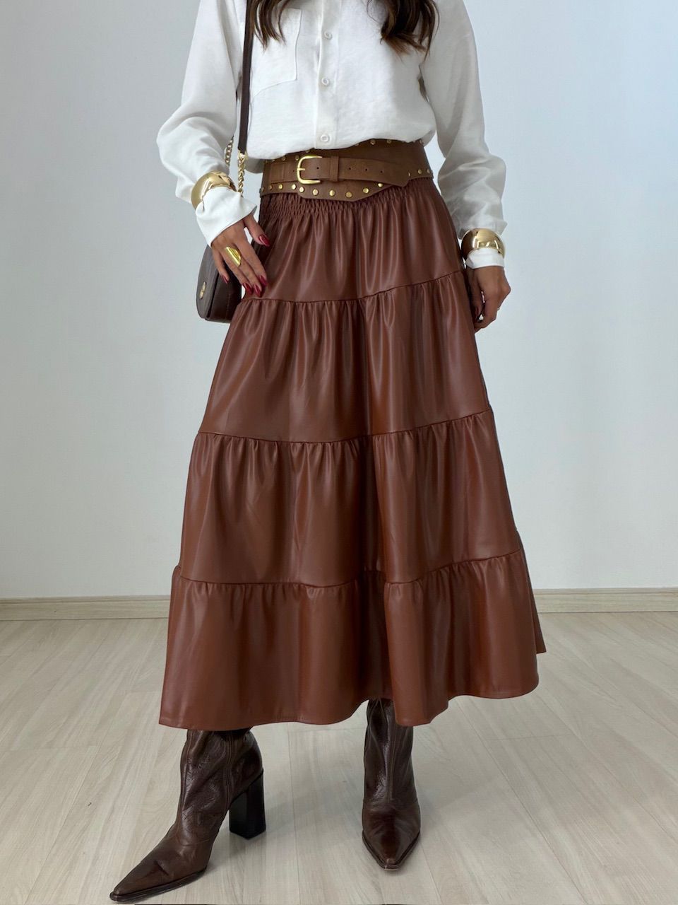 SAIA NICOLY PU MARROM - 0077730054 - CAROLLA FERRARO