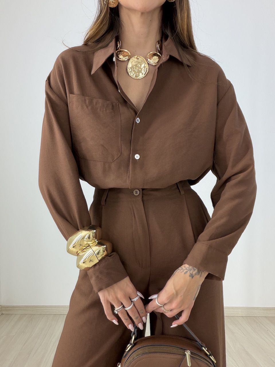 CONJUNTO LILIANE CAMISA CALÇA MARROM