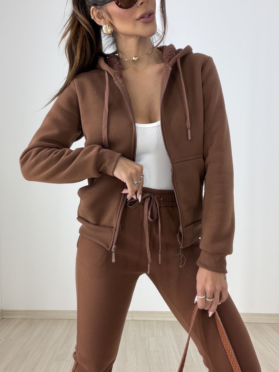 CONJUNTO ROSE MOLETOM MARROM