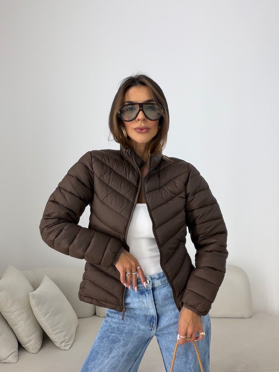 PUFFER REGINA ZÍPER CAFÉ - 0078590160 - CAROLLA FERRARO
