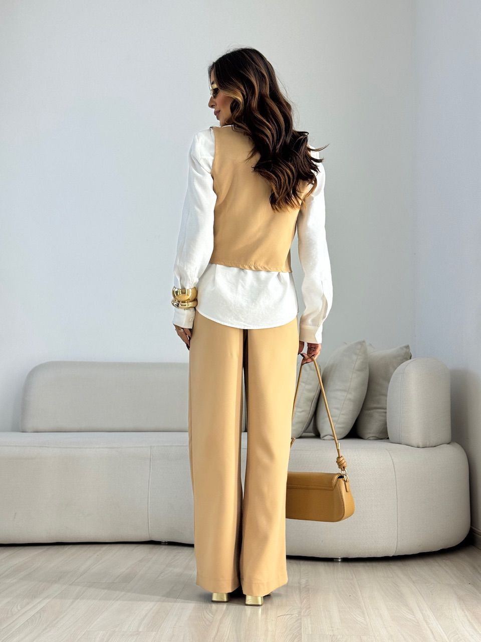 CONJUNTO SARA COLETE CALÇA NUDE