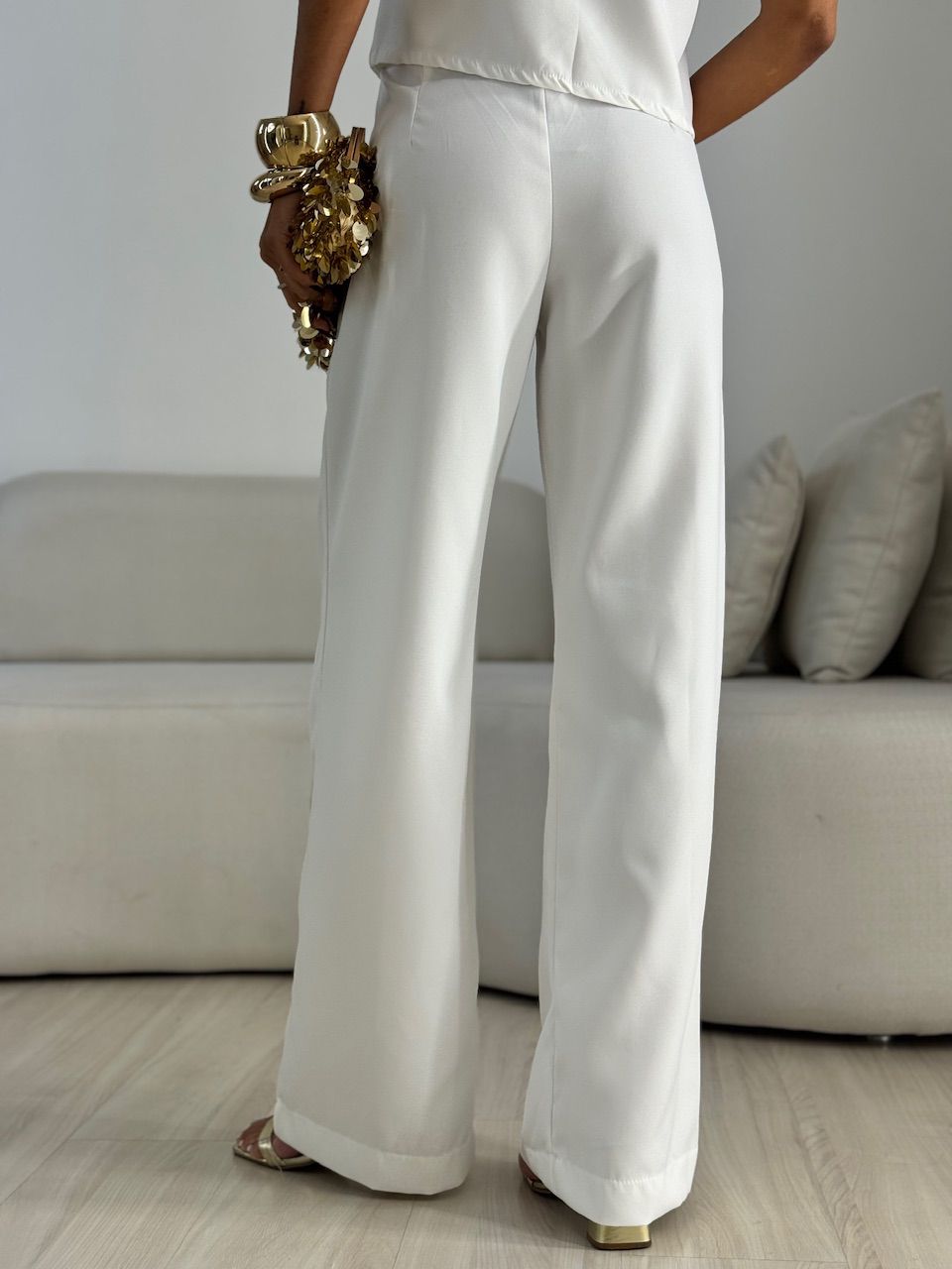 CONJUNTO SARA COLETE CALÇA OFF