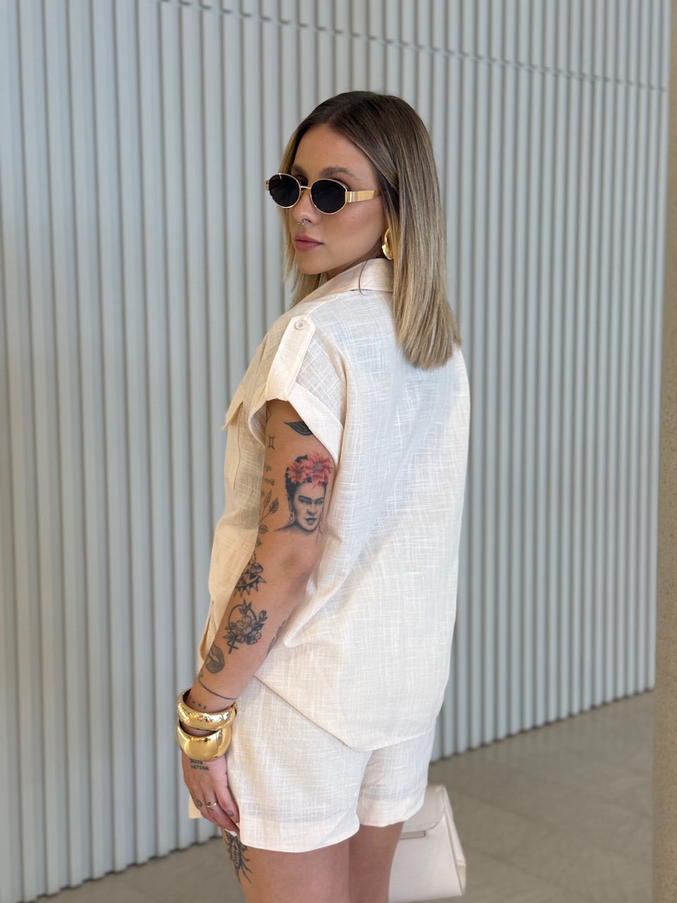 CONJUNTO MARIA ALICE CAMISA SHORT AREIA