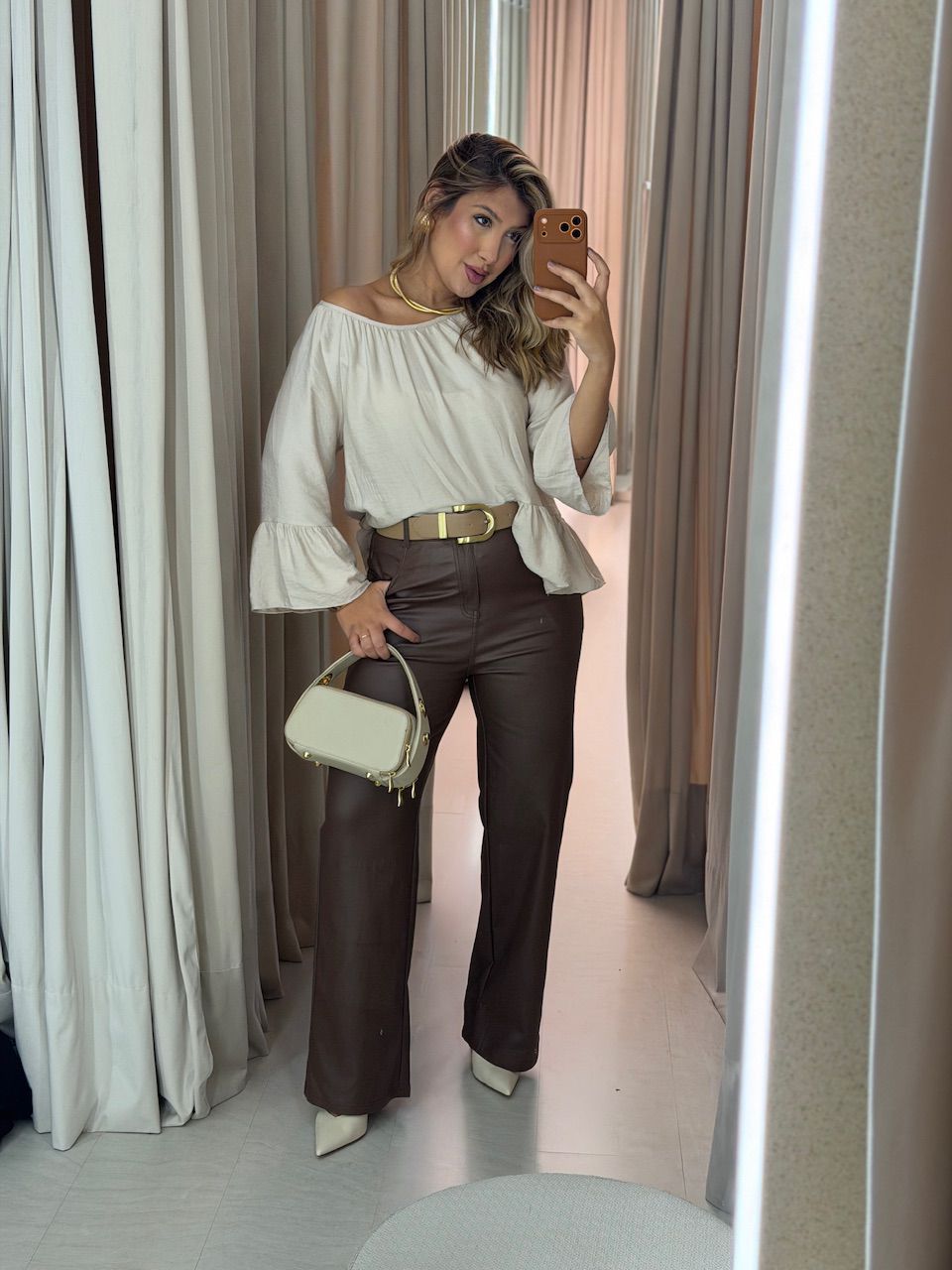 BATA TÁBATA PEPLUM AREIA