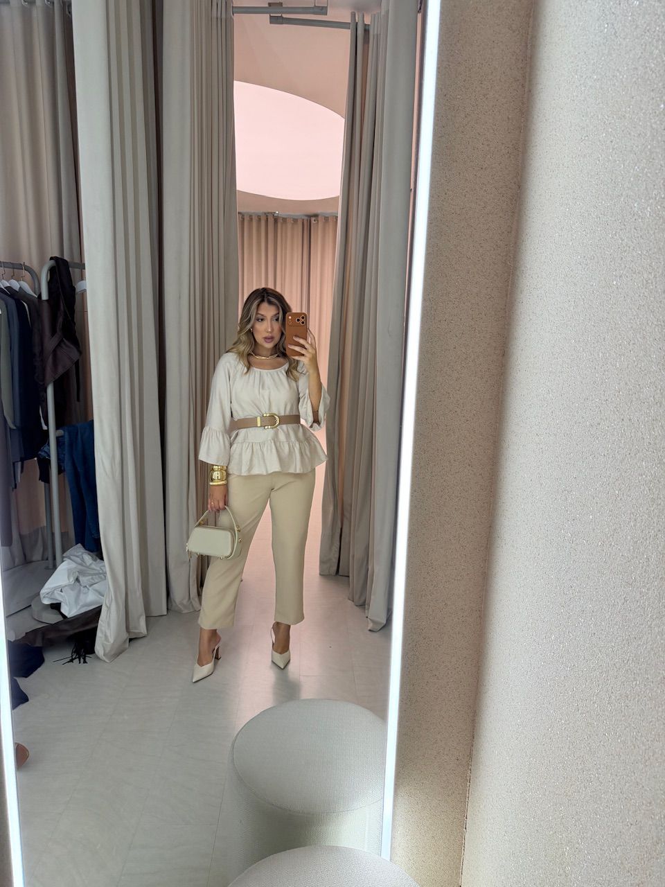 BATA TÁBATA PEPLUM AREIA