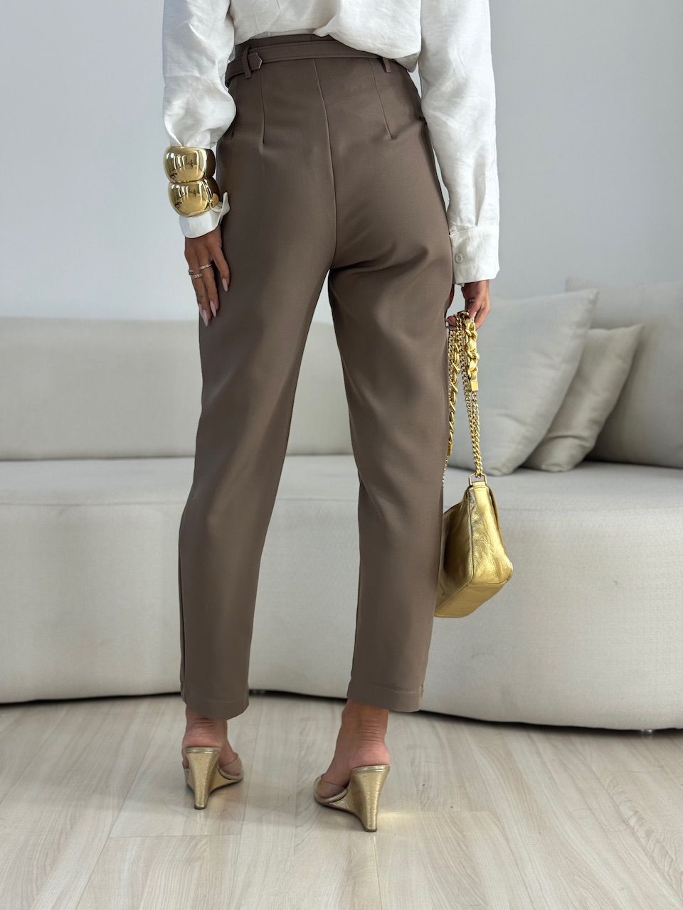 CALÇA LIA CINTO CAQUI