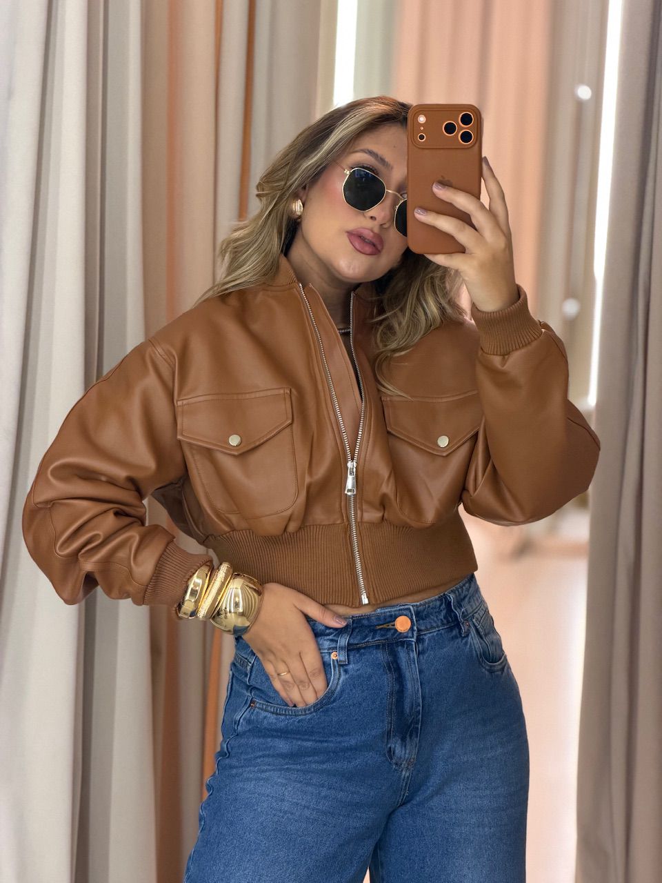 JAQUETA BÁRBARA COURO FAKE CARAMELO - 0074420095 - CAROLLA FERRARO