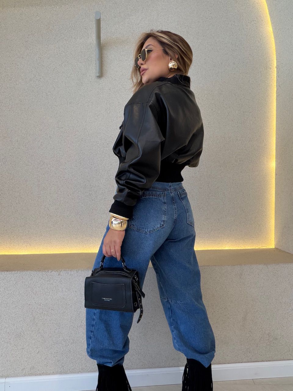 JAQUETA BÁRBARA COURO FAKE PRETA