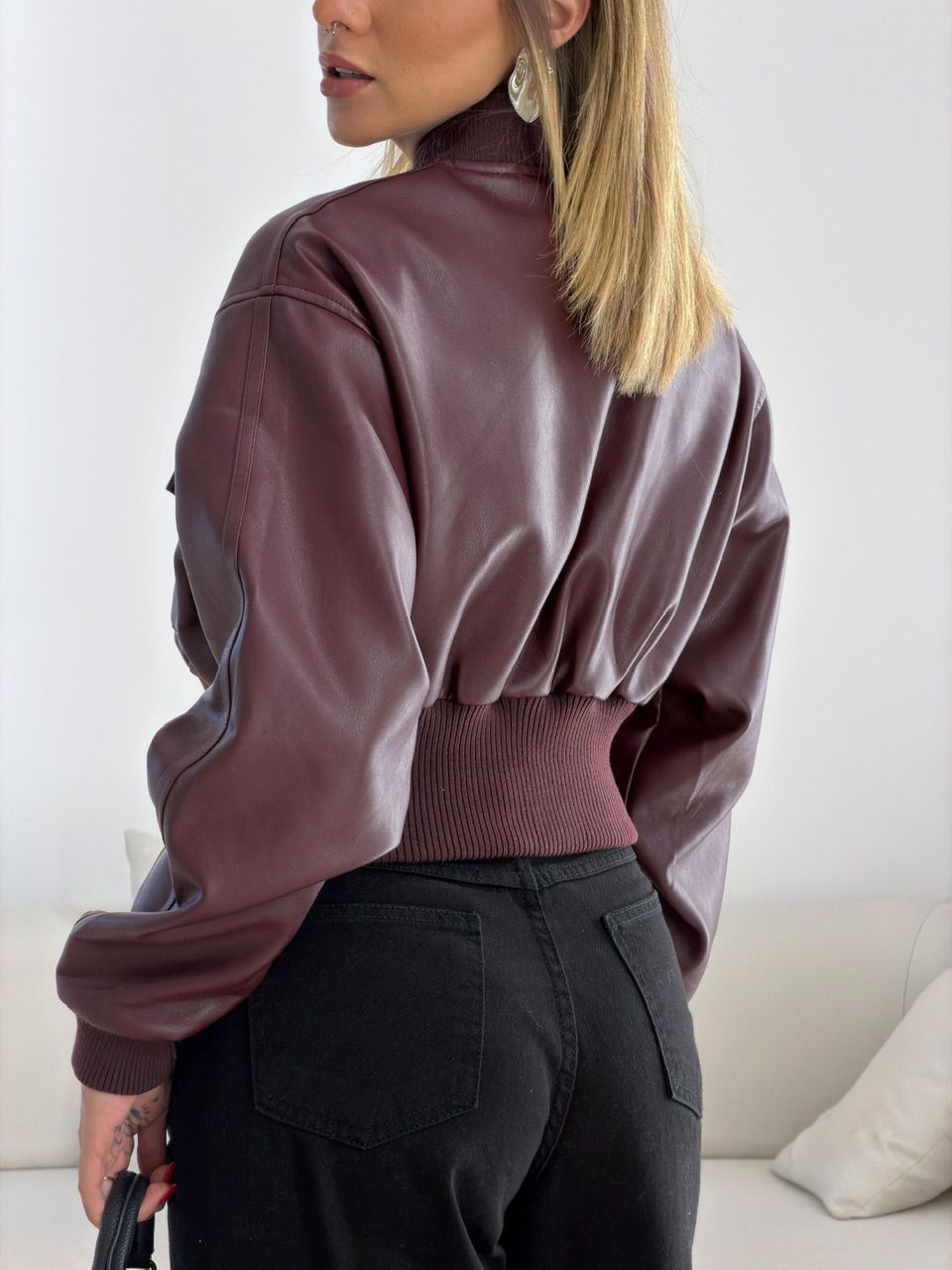 JAQUETA BÁRBARA COURO FAKE VINHO