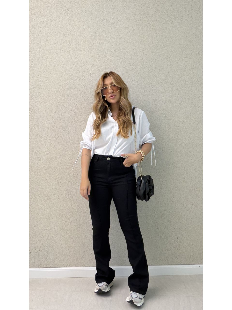 CALÇA CAMILE FLARE PRETA
