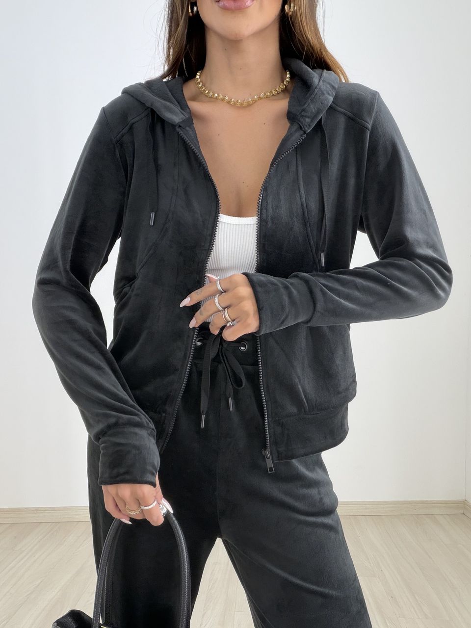 CONJUNTO MIRANDA VELUDO PRETO
