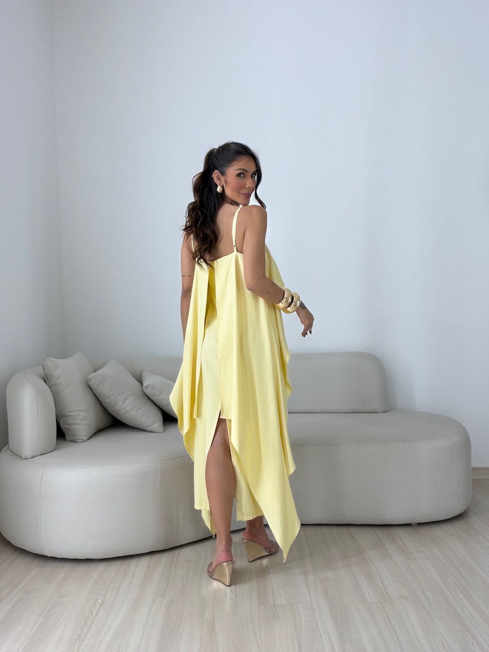 Vestido Yara Babados Amarelo