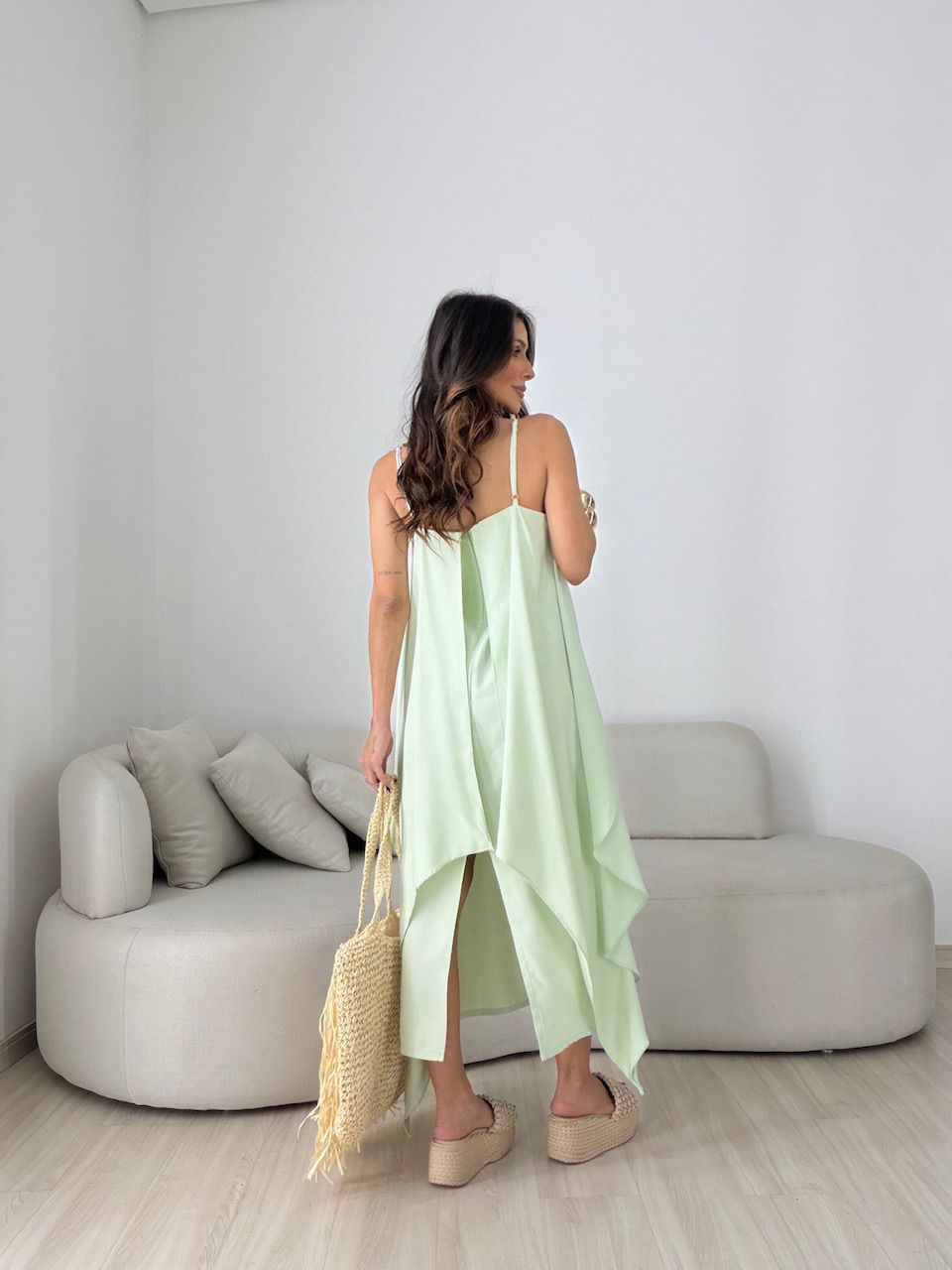 Vestido Yara Babados Verde