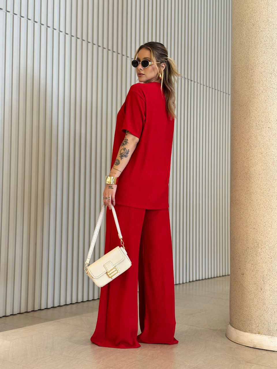 CONJUNTO IRENE BLUSA CALÇA VERMELHO.