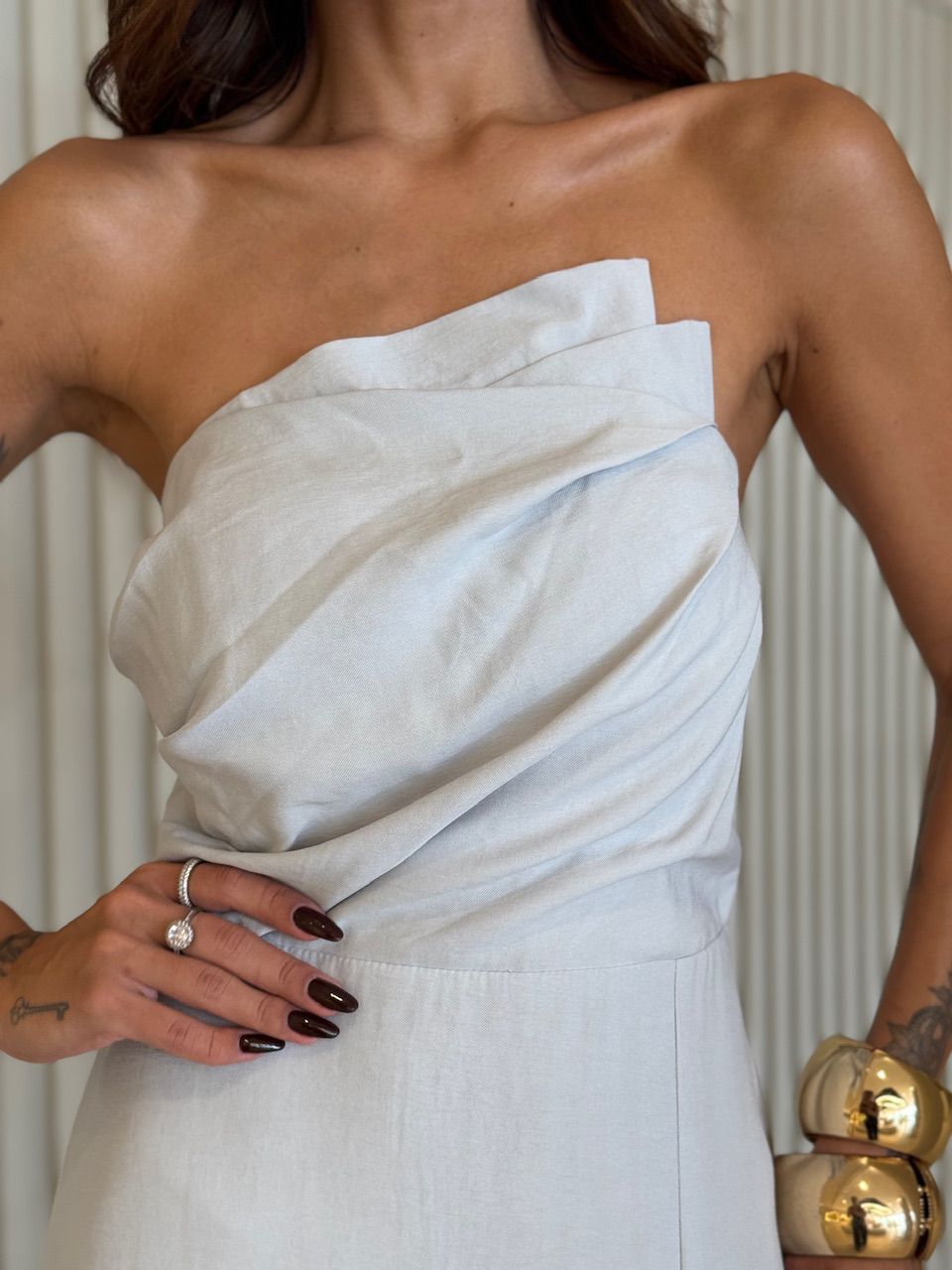 VESTIDO ELISA FENDA CINZA