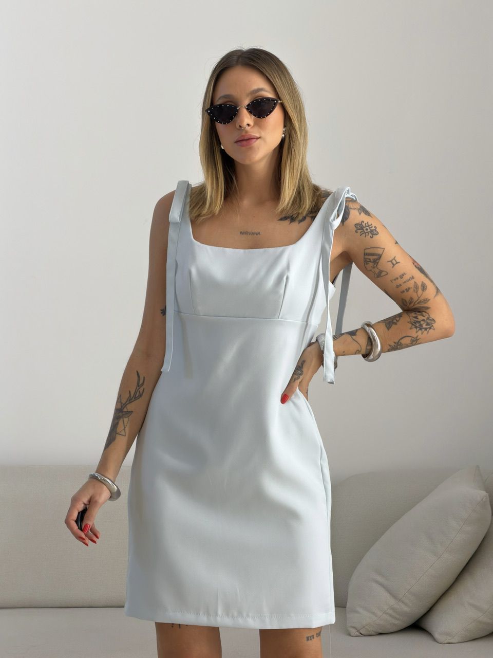 VESTIDO MAJU CURTO LACINHO BABY BLUE