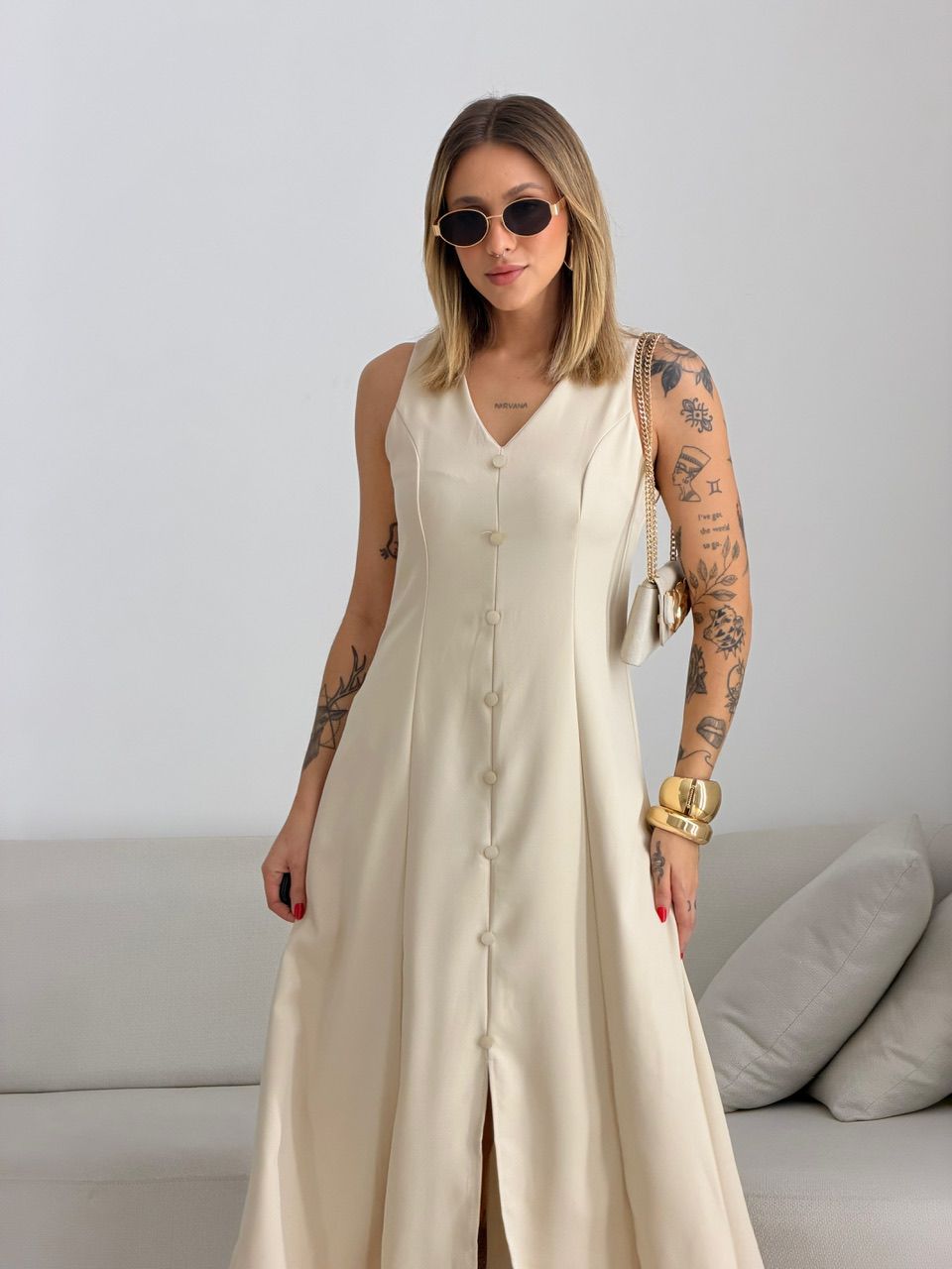 VESTIDO MARISOL BOTÕES AREIA