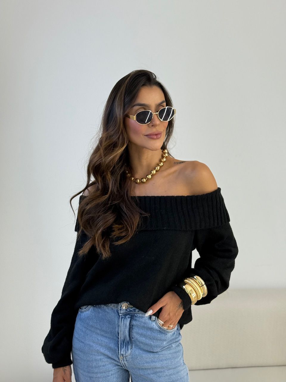 BLUSA TRICOT OMBRO A OMBRO PRETA