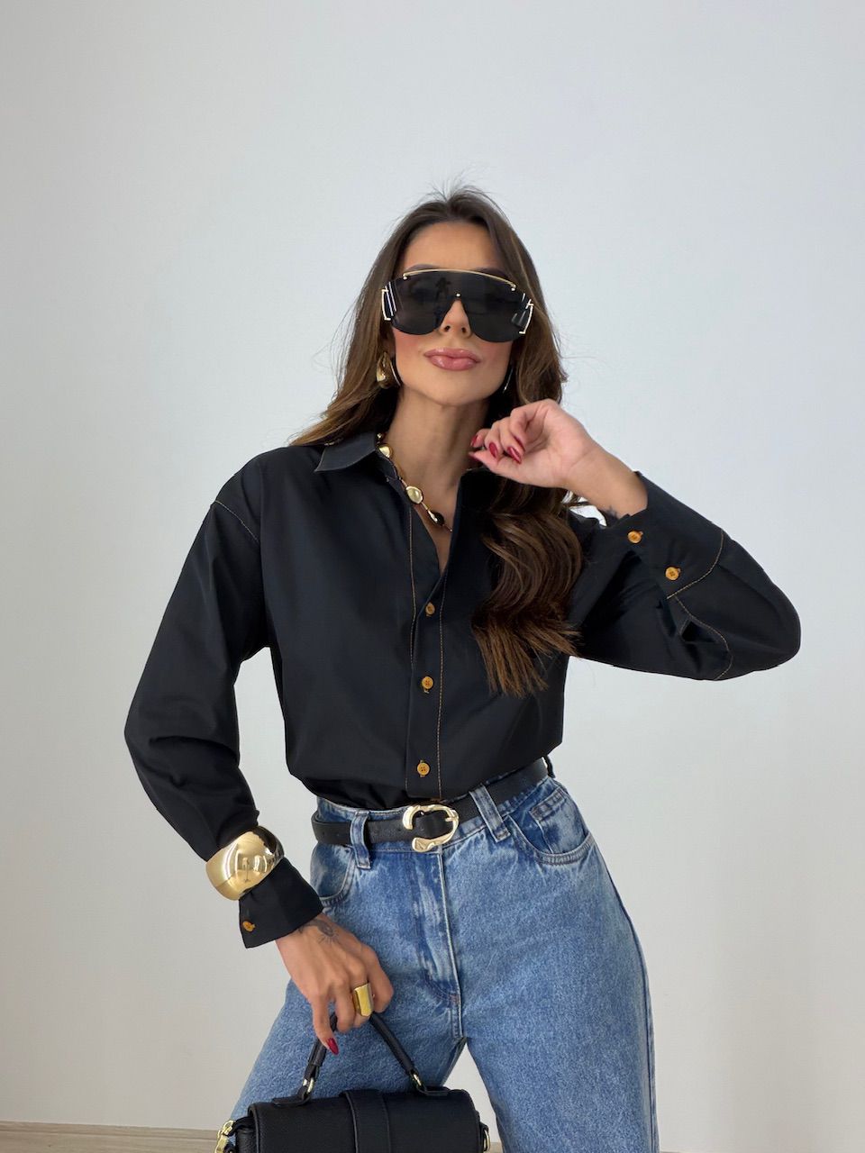 CAMISA DAMARIS VIÉS PRETA - 0077830033 - CAROLLA FERRARO