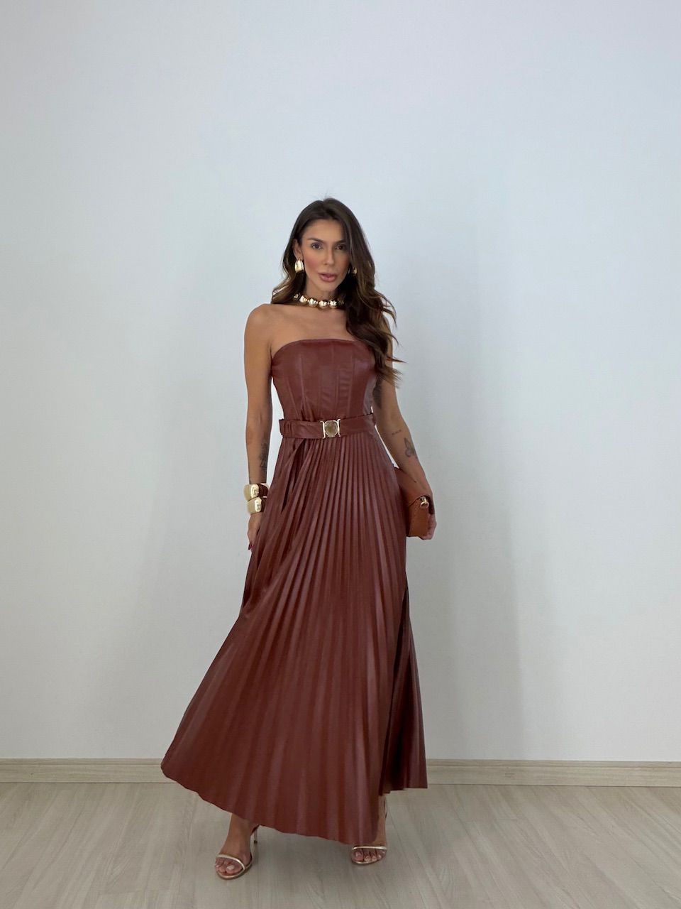 VESTIDO ELOÁ LONGO TERRA COTA - 0077790117 - CAROLLA FERRARO