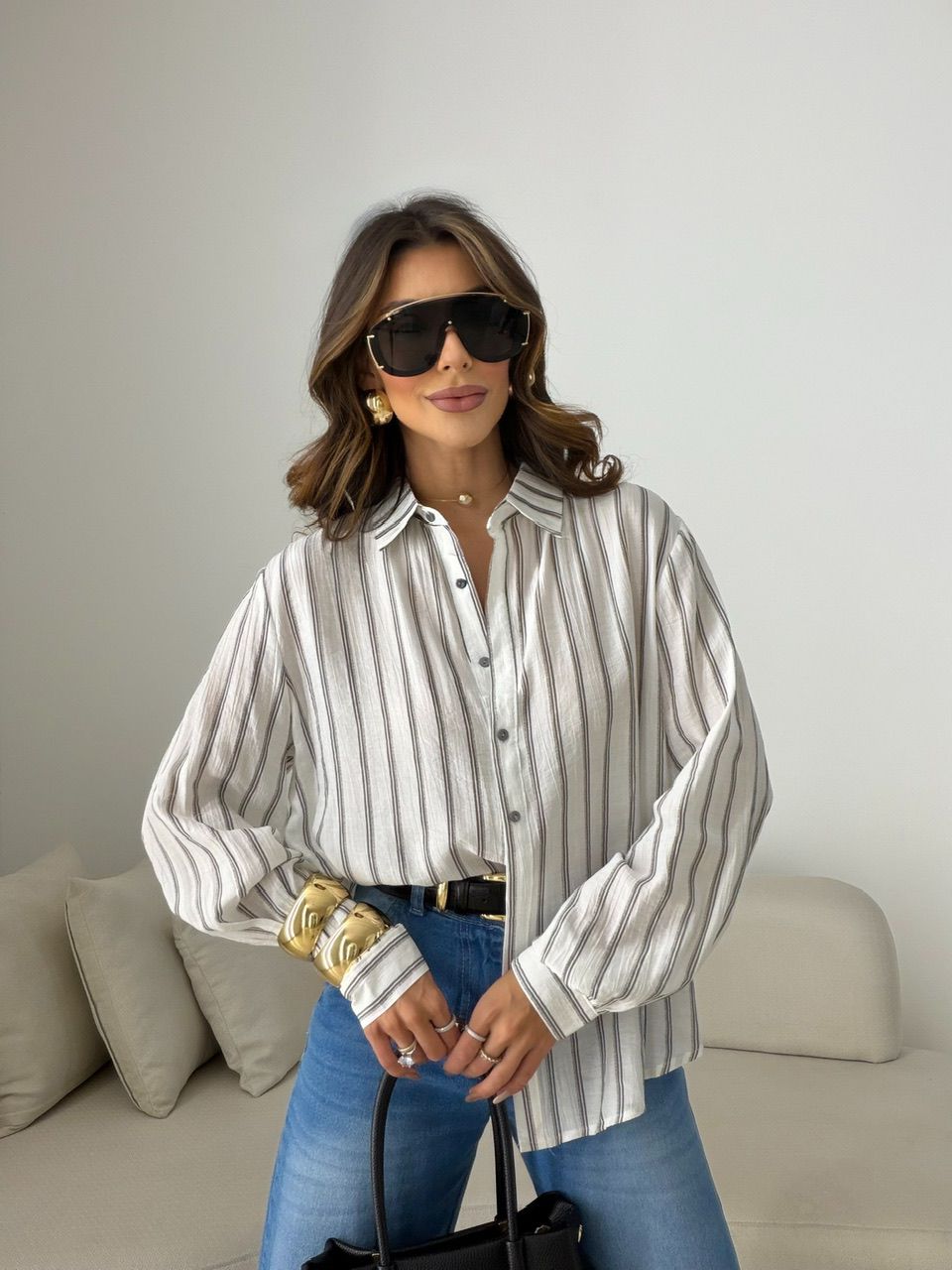 CAMISA ANA LAURA LISTRAS PRETA