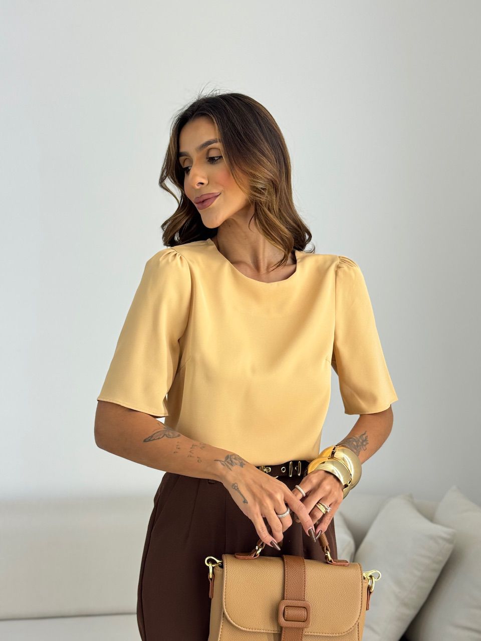 BLUSA MARIA LAURA MANGA CURTA NUDE