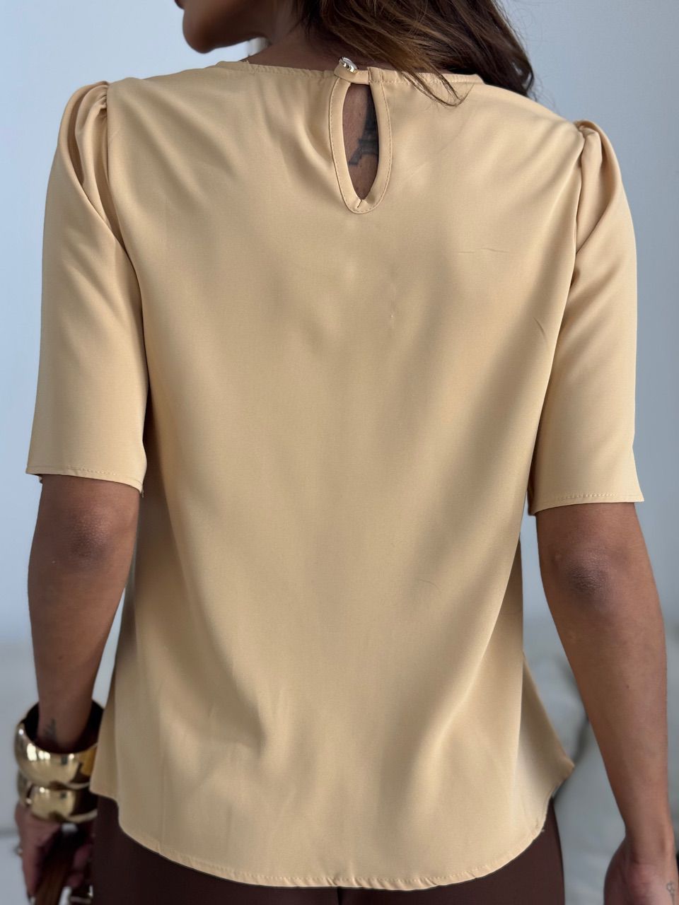 BLUSA MARIA LAURA MANGA CURTA NUDE