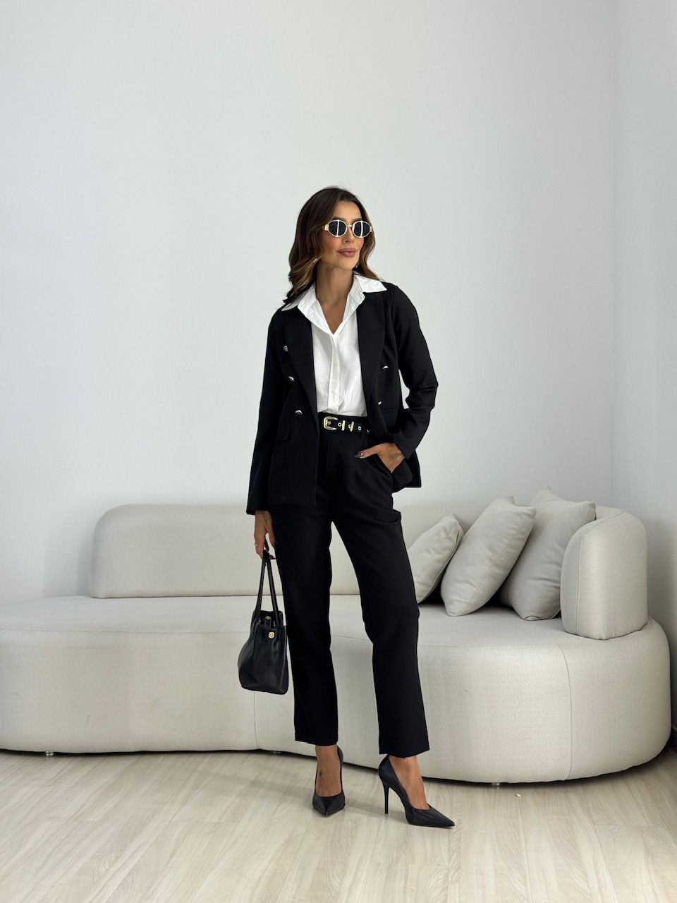 CALÇA LIA CINTO PRETA